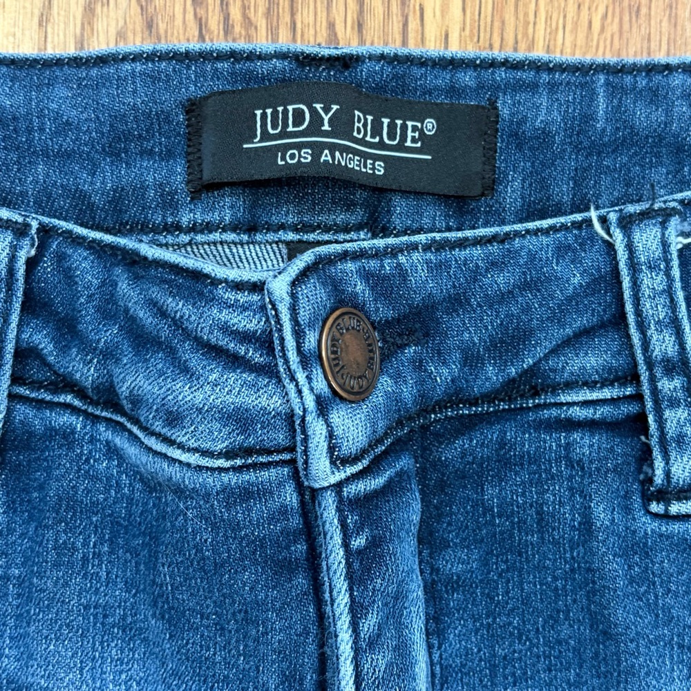 Judy Blue Keepin' Secrets Tummy Control Top Skinny Jeans - Picture 7 of 16